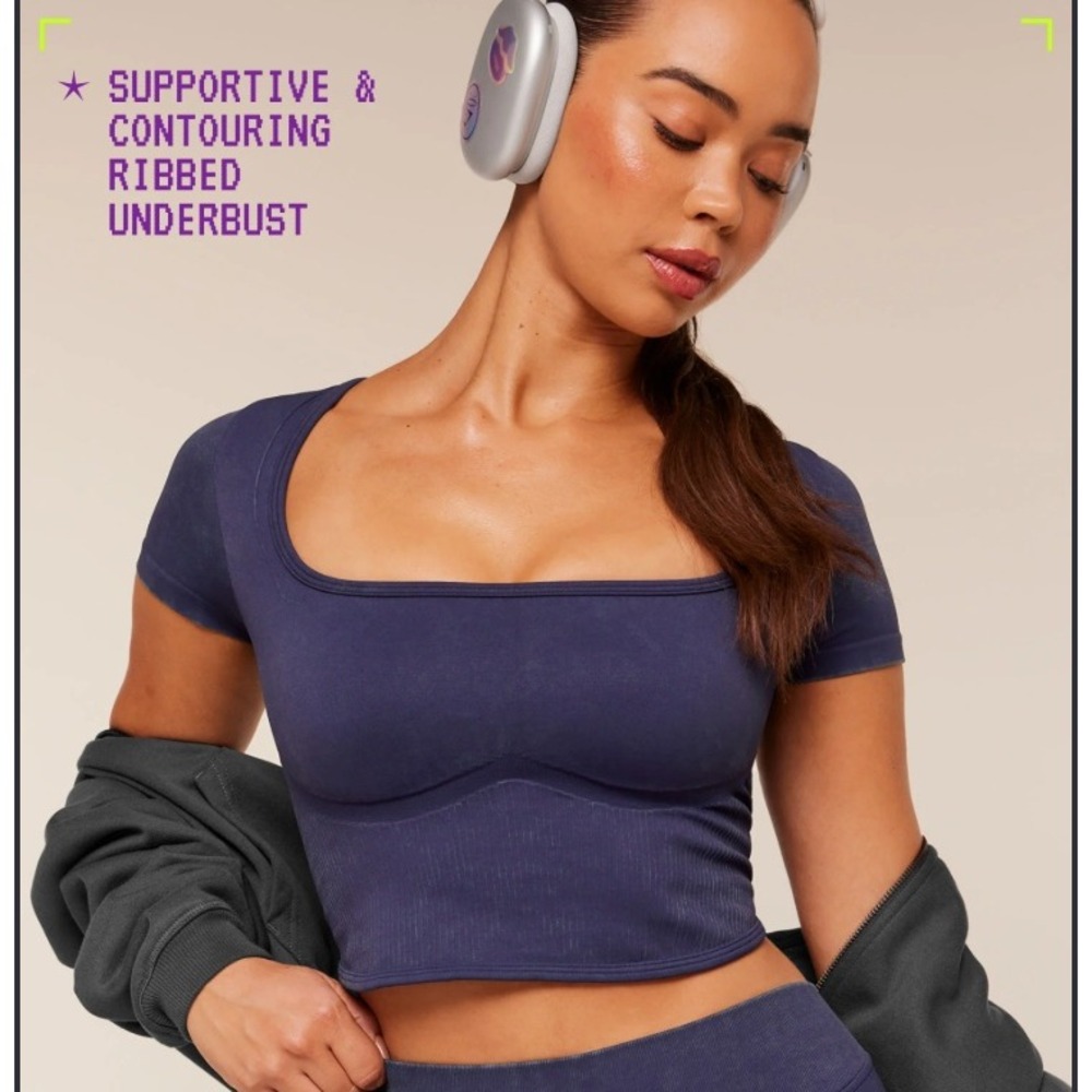 NWT Gymshark x Bratz Limited Edition Crop Top Activewear Gymwear Size Small